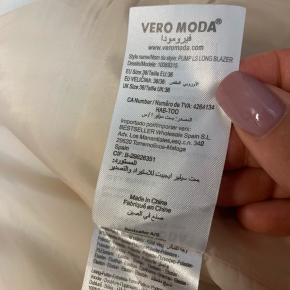 Vero Moda Cream Longsleeve Open Front Blazer - Picture 10 of 15